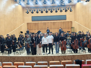 原创《大别山交响曲》系列活动（...